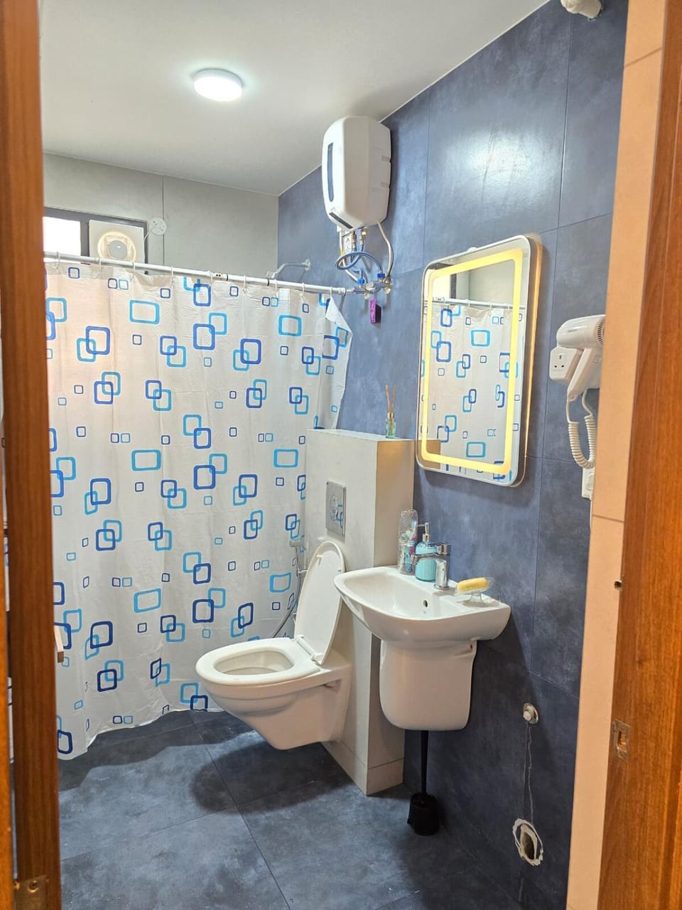 Toilet, Bathroom