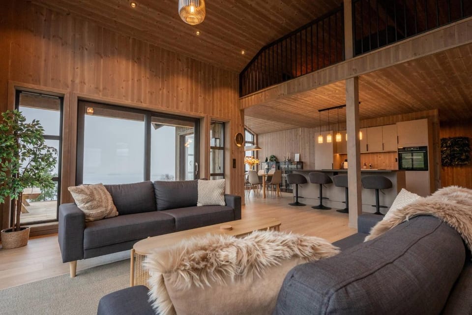 Luxury cabin, Wellness and view over the Tyrifjord Cabin in Viken, Norway