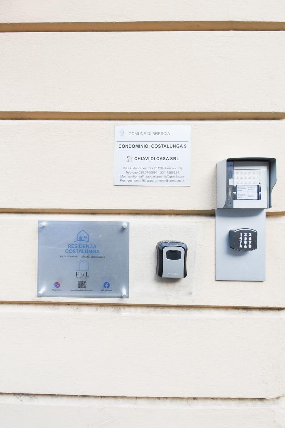 Property building, Property logo or sign