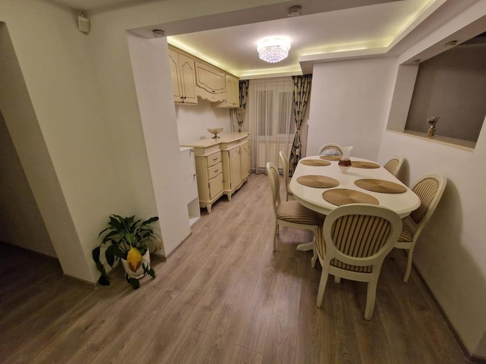 Apartament 2 camere Apartment in Craiova