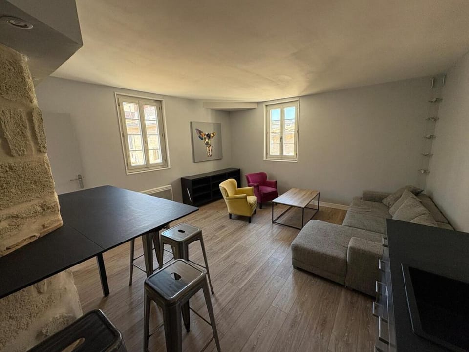 New - Charming apartment - historic heart Apartment in Montpellier