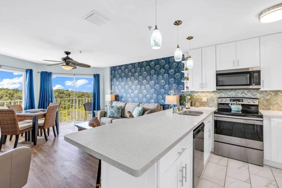Ocean Cove Condo Key Largo Locus Maris Apartment in Tavernier