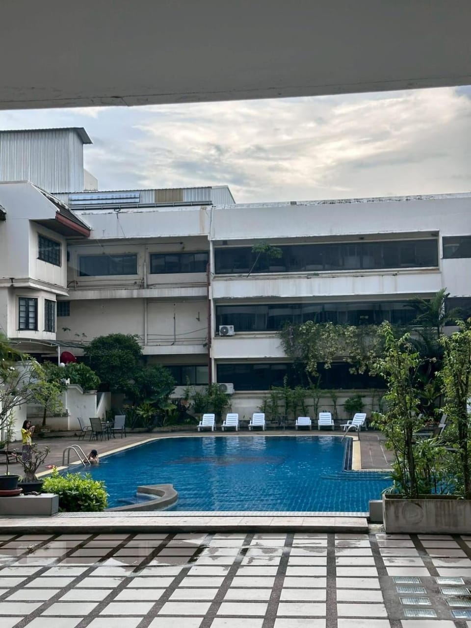 Swimming pool, Swimming pool