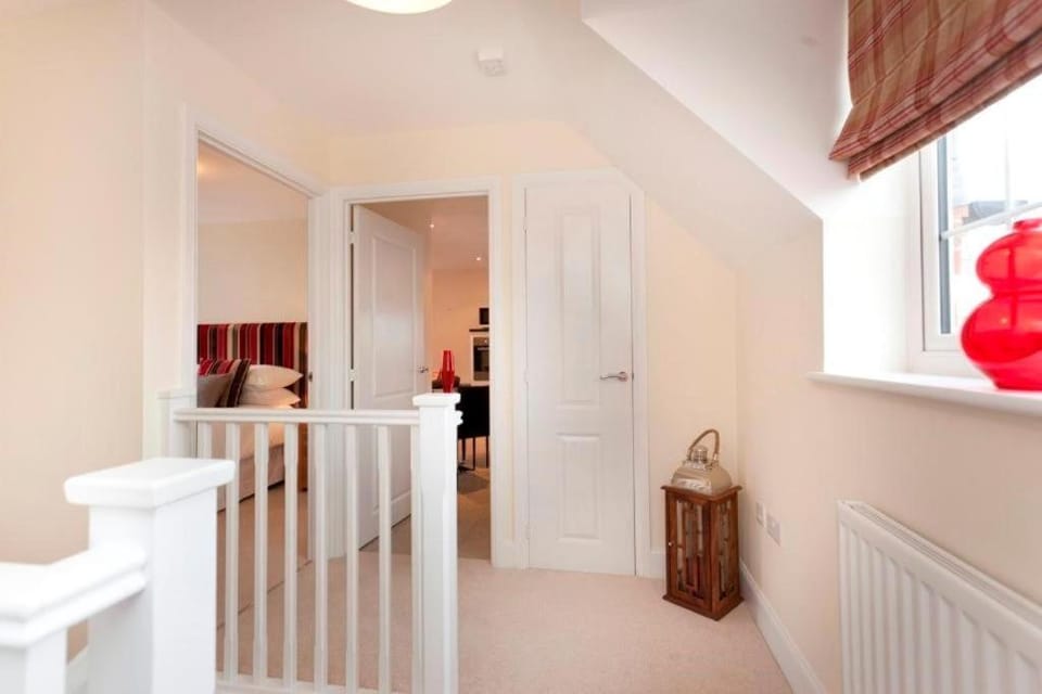 DBS Serviced Apartments - The Twain Apartment in South Derbyshire District