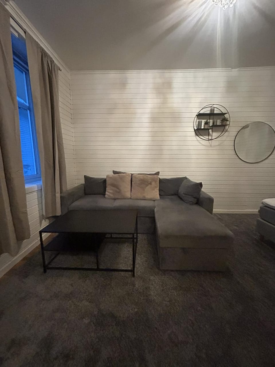 Bed, Living room, Photo of the whole room, Seating area, Bedroom