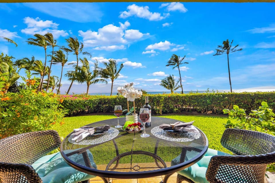 Maalaea Banyans 105 Apartment in Maalaea