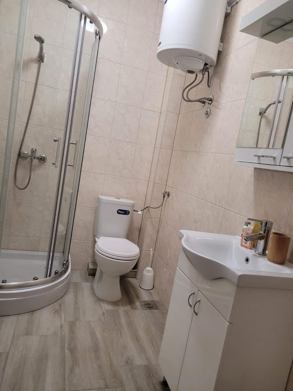 Shower, Toilet, Bathroom