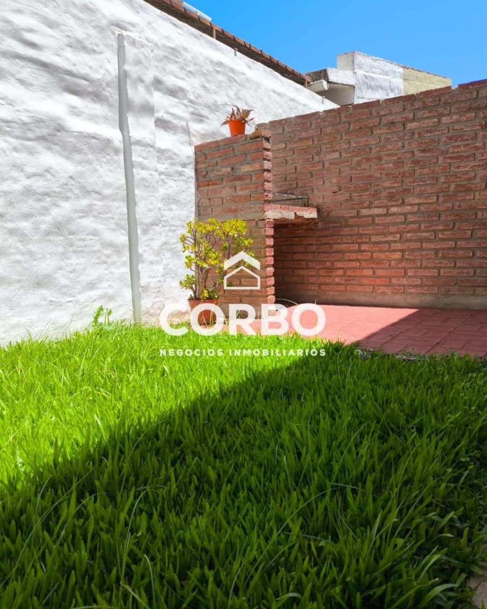 Dúplex amoblado para 6 p House in Villa María