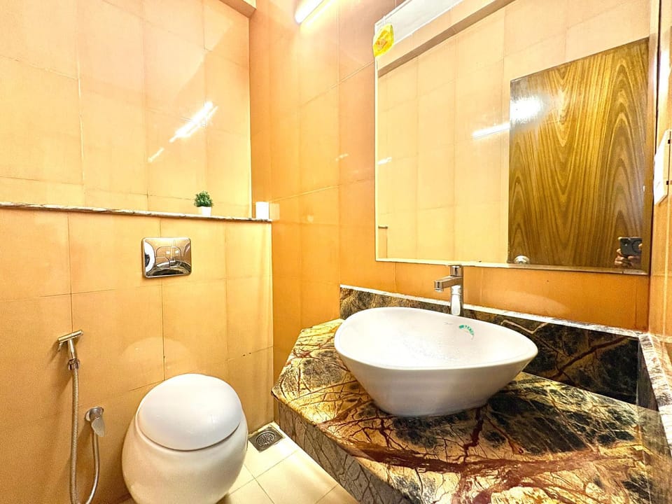 Toilet, Bathroom