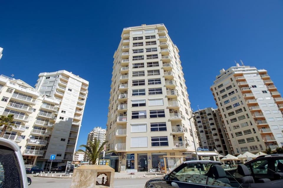 Apartment Monique mit Meerblick Apartment in Faro District