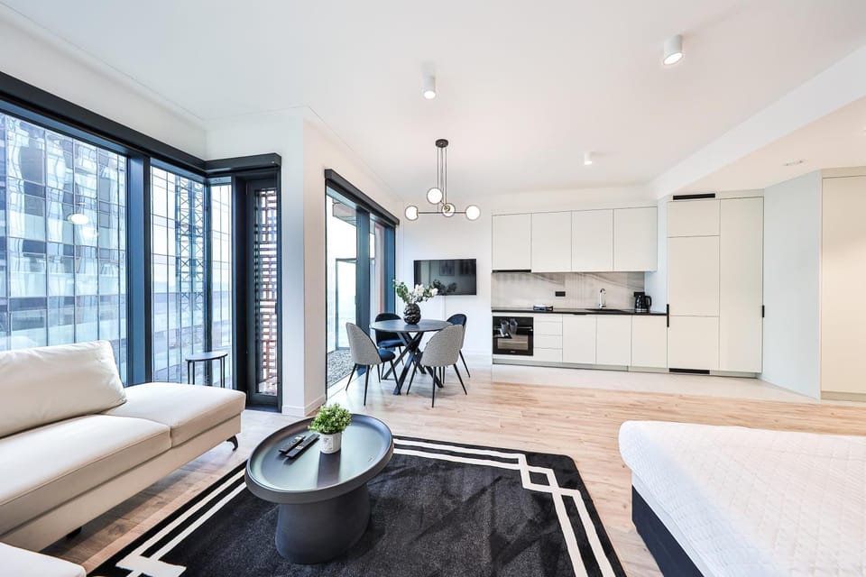 Kitchen or kitchenette, Living room, Seating area, Dining area