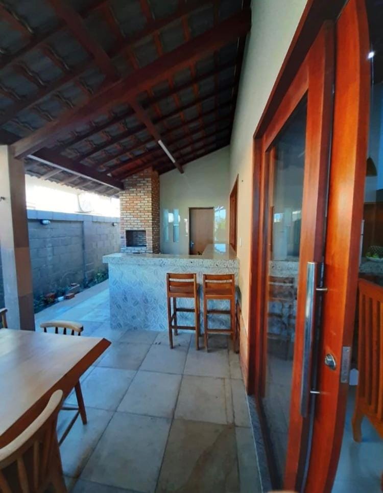 Large house in a condominium in Atalaia near the beach House in Luís Correia