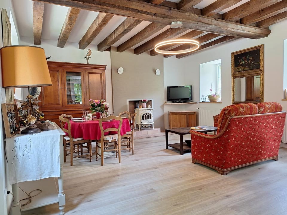 Property building, Living room