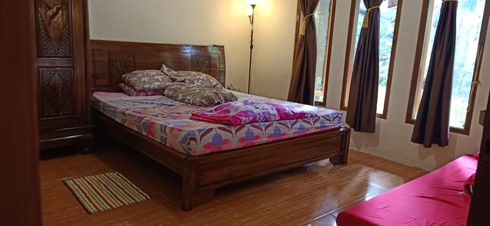 Villa Montana Batulayang Villa in Cisarua
