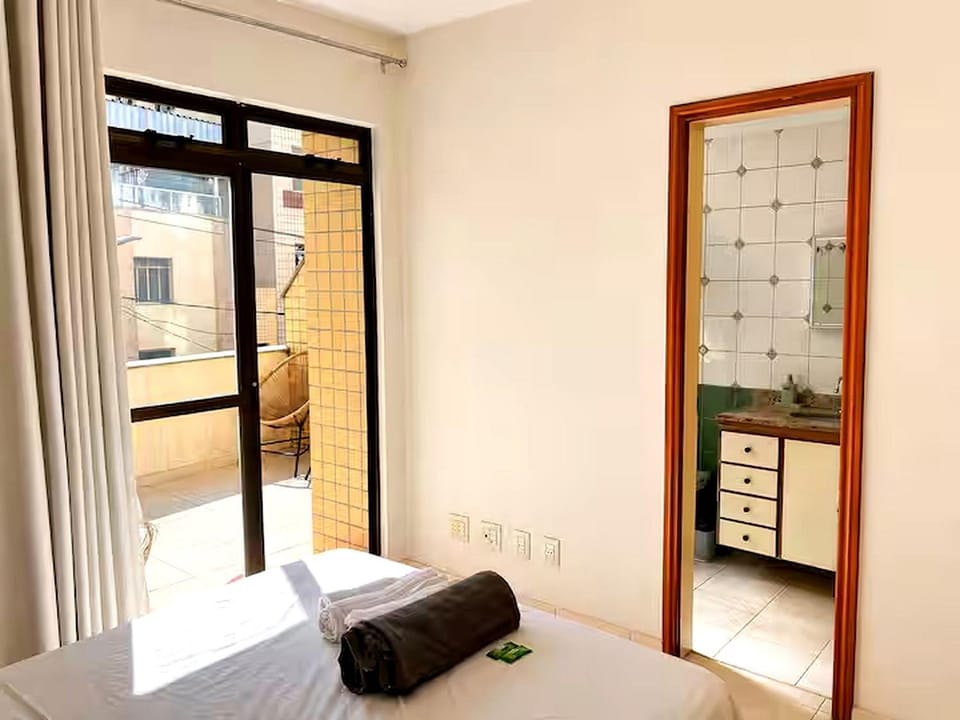 No centro com Varanda, Smart Tv, Elevador e Garagem Paga House in State of Minas Gerais, Brazil