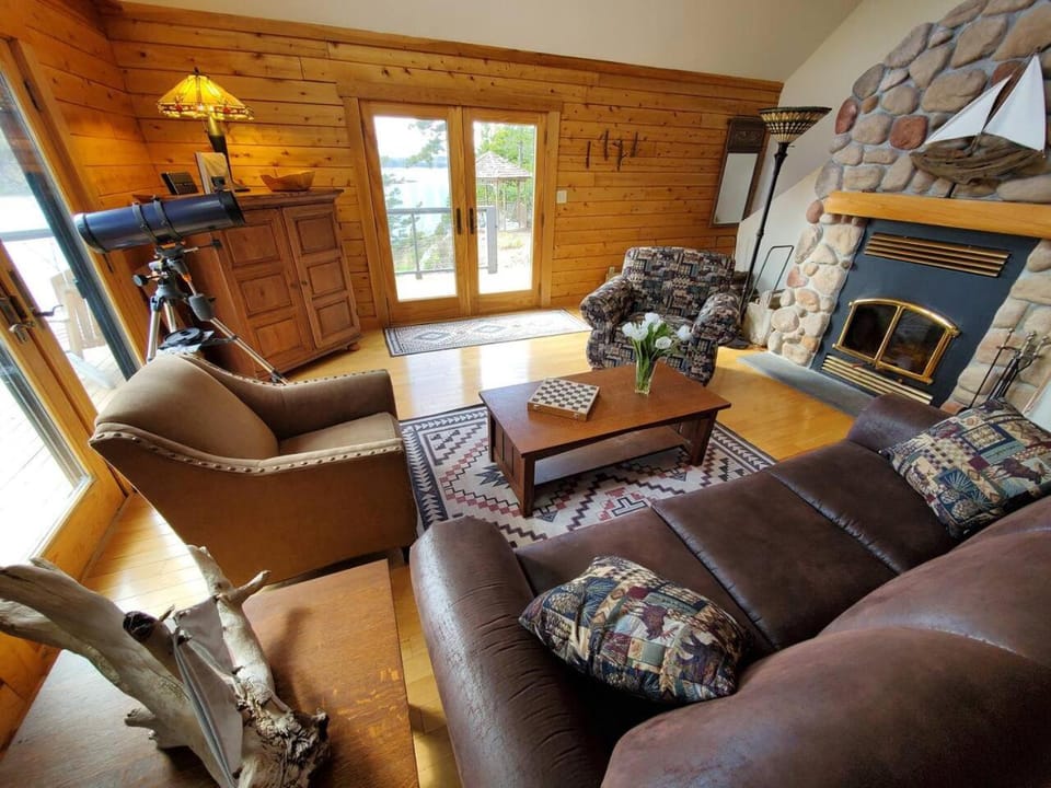Sunset Cabin by the Sea, Log cabin stunning views Cabin in Jonesport
