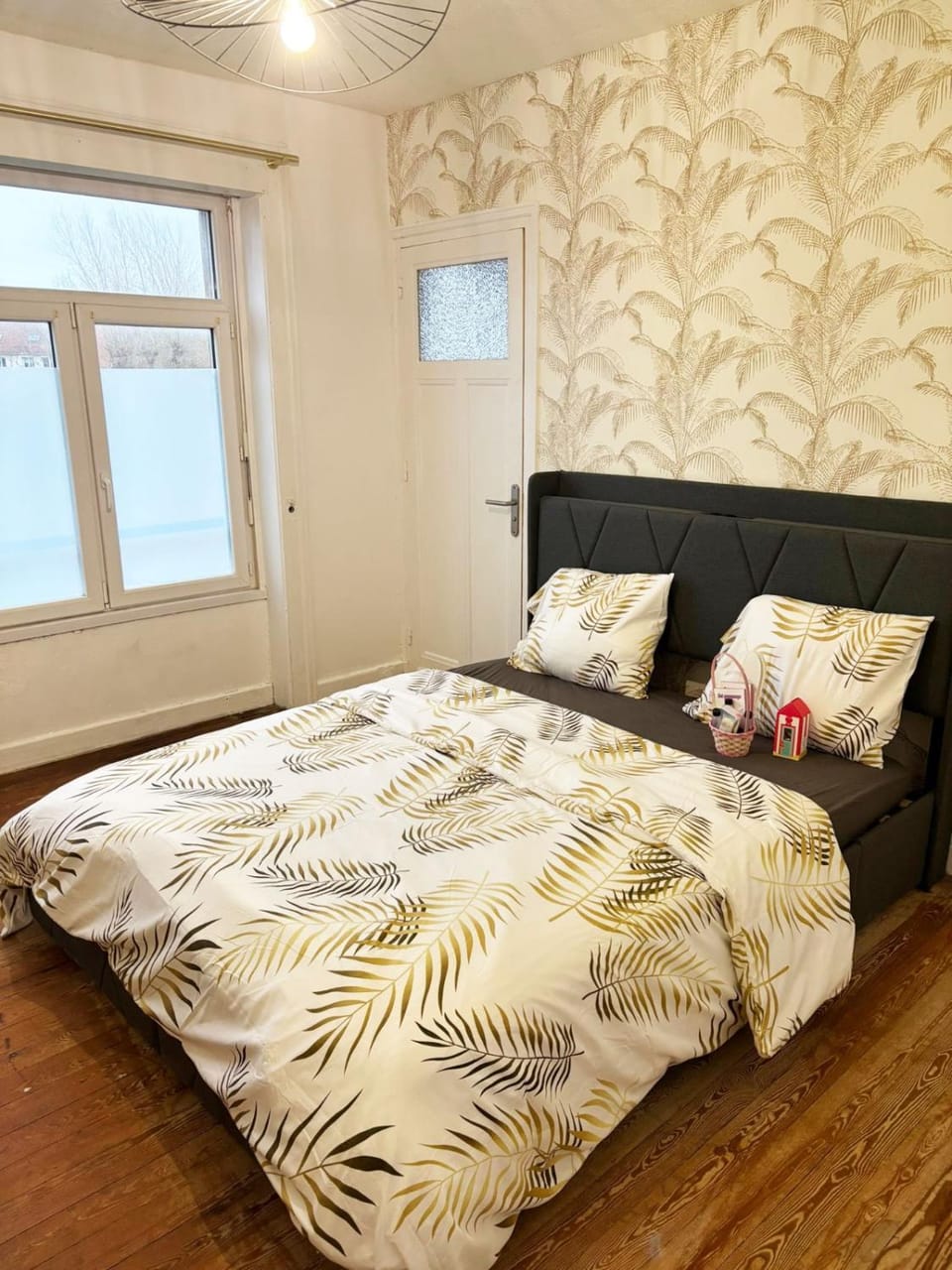 Appartement cosy de 55 m2, élégant et rénové et Parking Privé Boulogne sur mer Apartment in Hauts-de-France