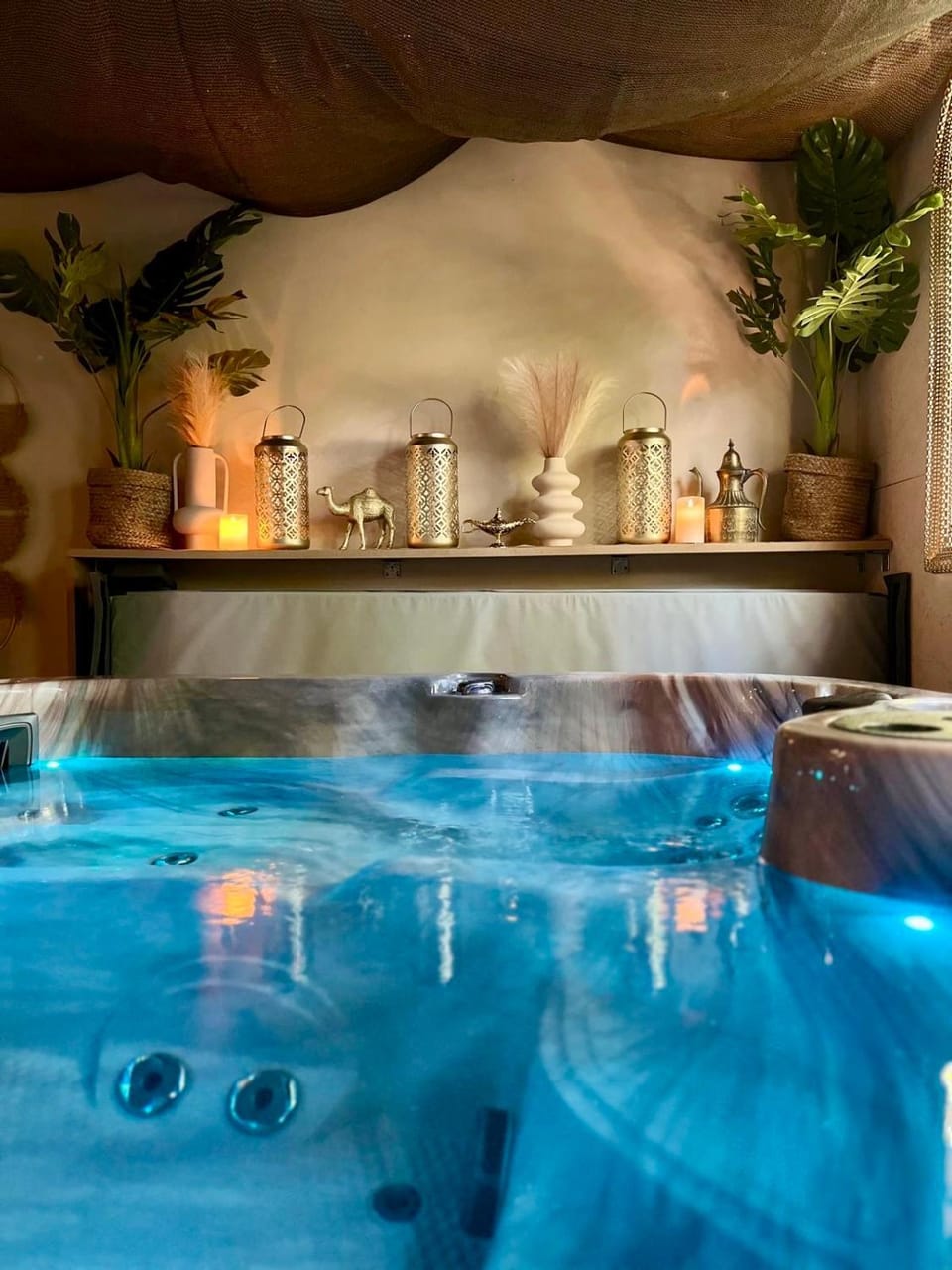 Hot Tub, Spa and wellness centre/facilities