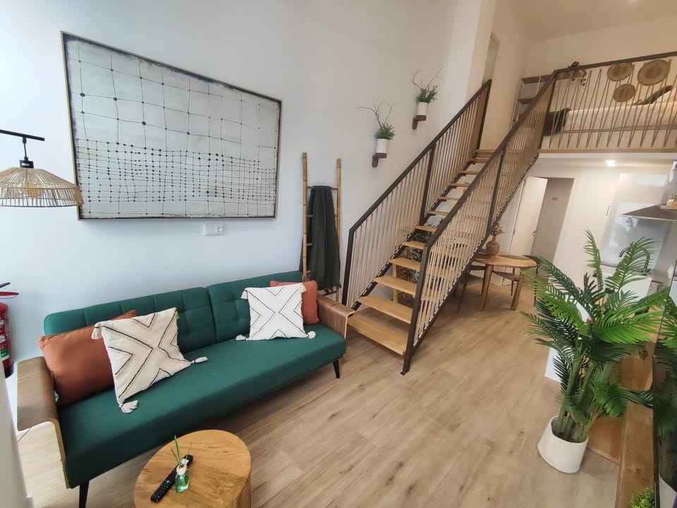 Loft acogedor junto al Roig Arena Apartment in Valencia