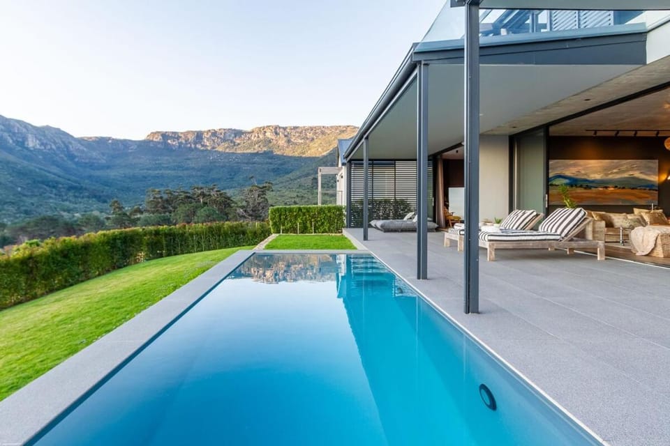 Architectural Forest Villa w Pool & Mountain Views House in Cape Town