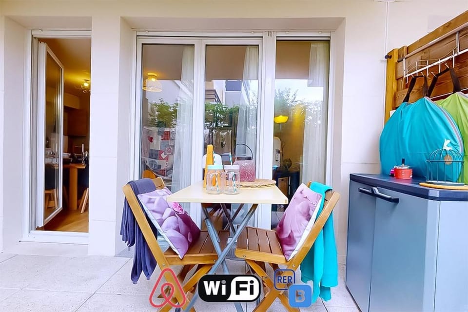 Appartement T2 exceptionnel avec Terrasse Apartment in Drancy