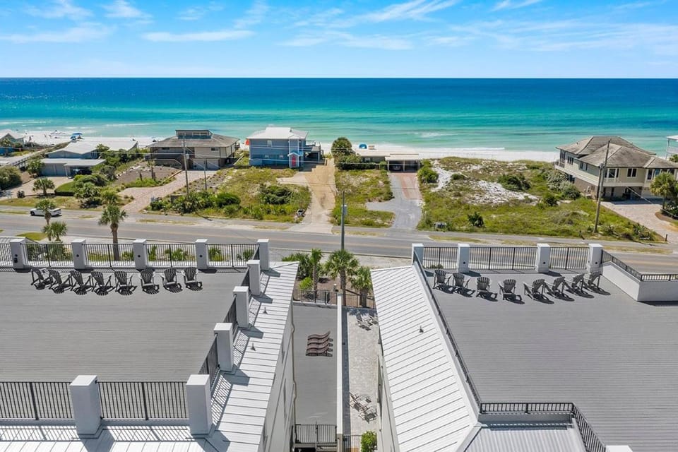 30A Retreat - 2 Homes, Gulf Views, Great for Large Groups! House in South Walton County