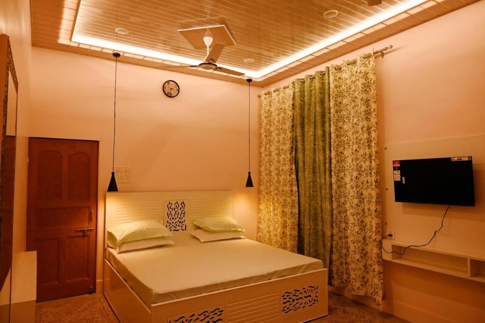TV and multimedia, Evening entertainment, Bedroom