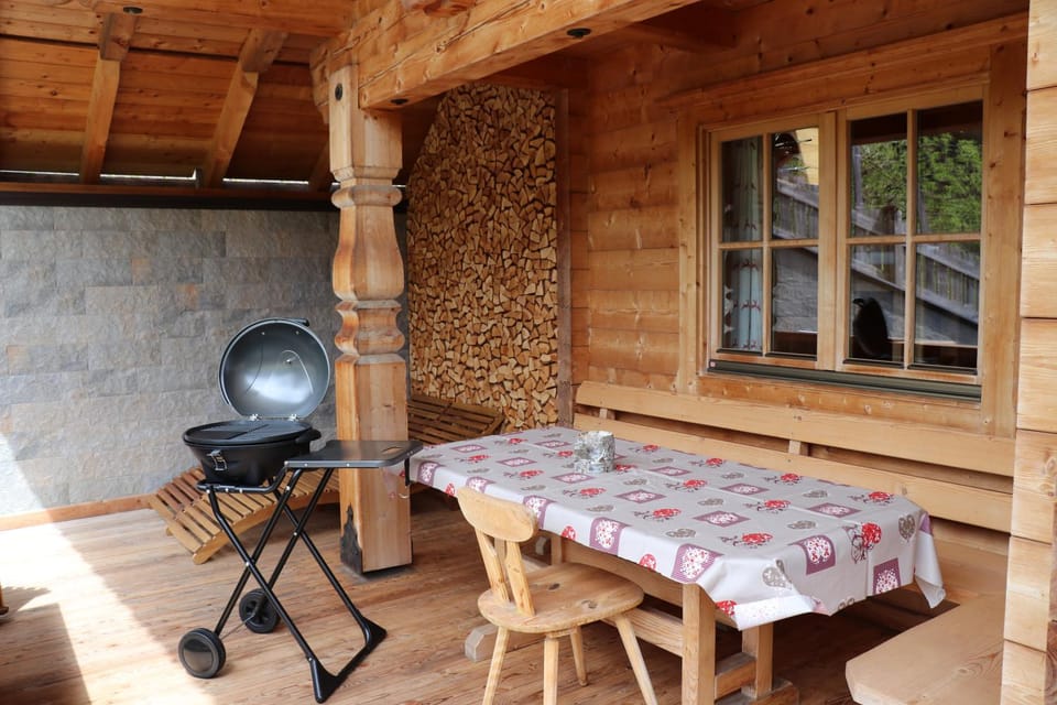 BBQ facilities, Balcony/Terrace