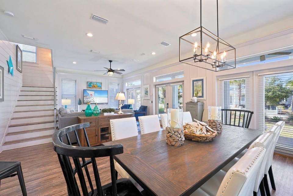 Arrabella - Gulf Views with Deck & Community Pool House in South Walton County