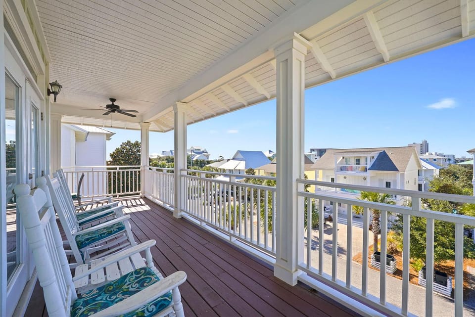 Arrabella - Gulf Views with Deck & Community Pool House in South Walton County