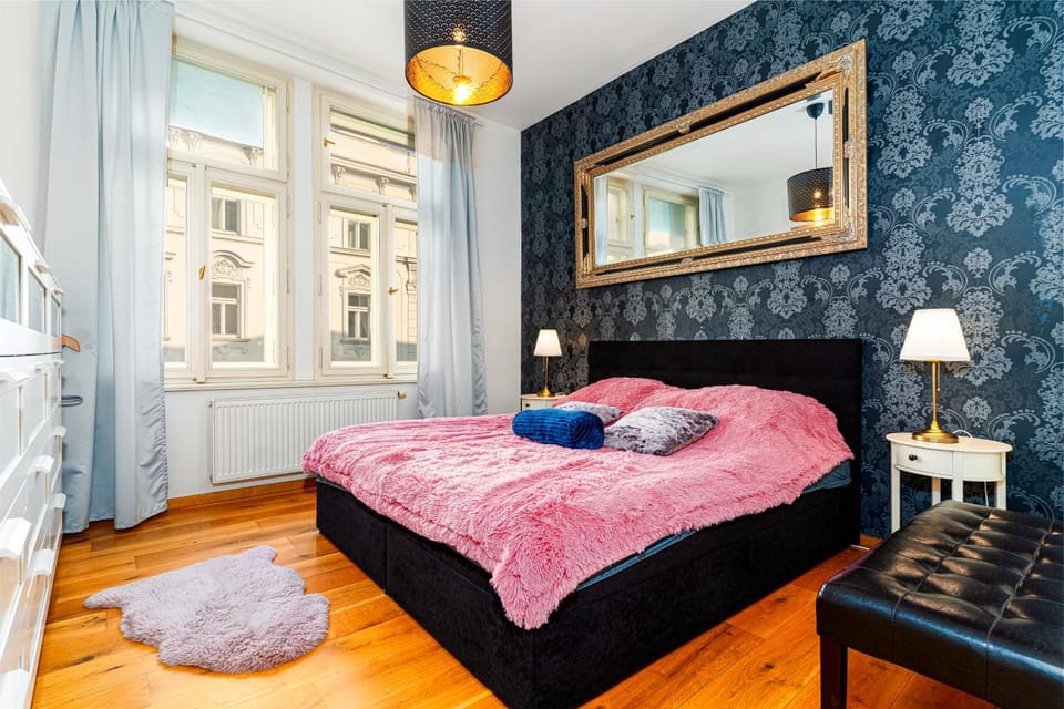 Hound Deluxe Suite Apartment in Prague