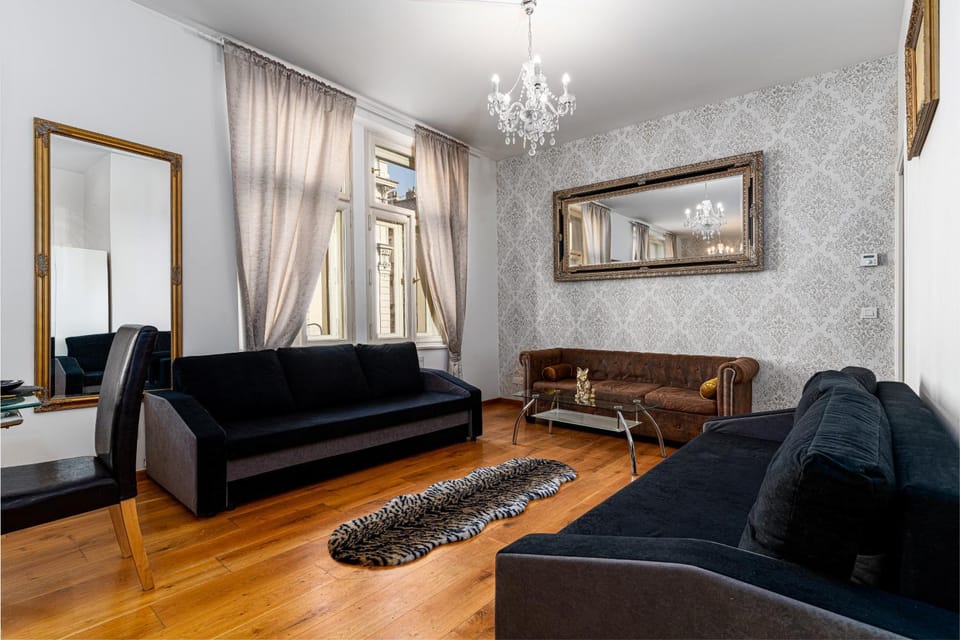 Hound Deluxe Suite Apartment in Prague