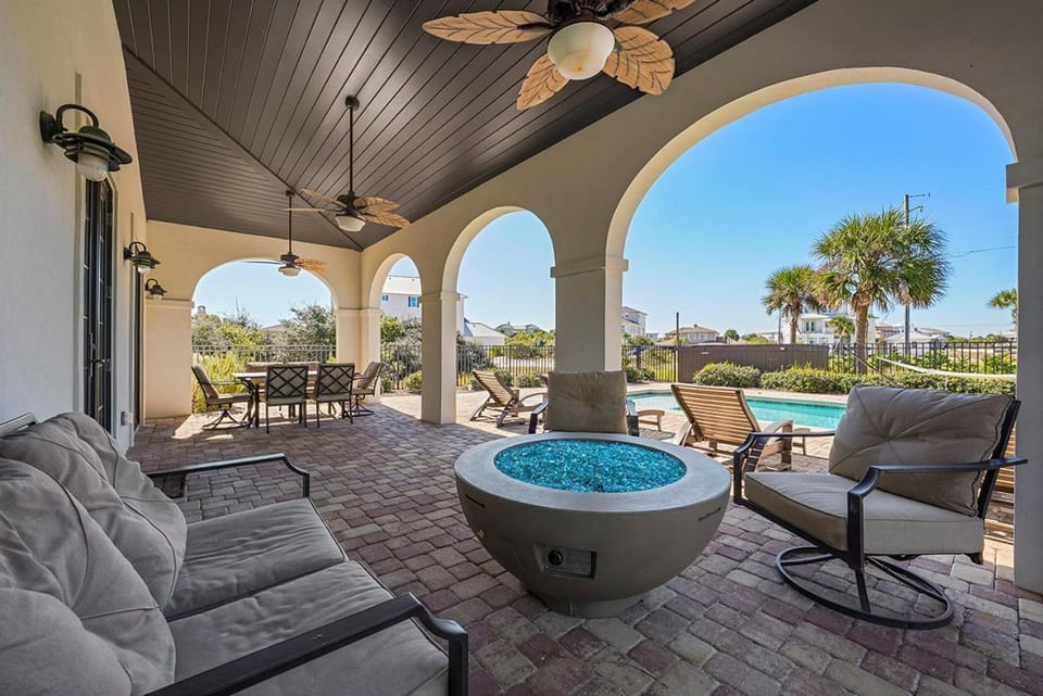 Array of Sunshine - Vacation Home Near the Beach with Private Pool House in Gulf Pines