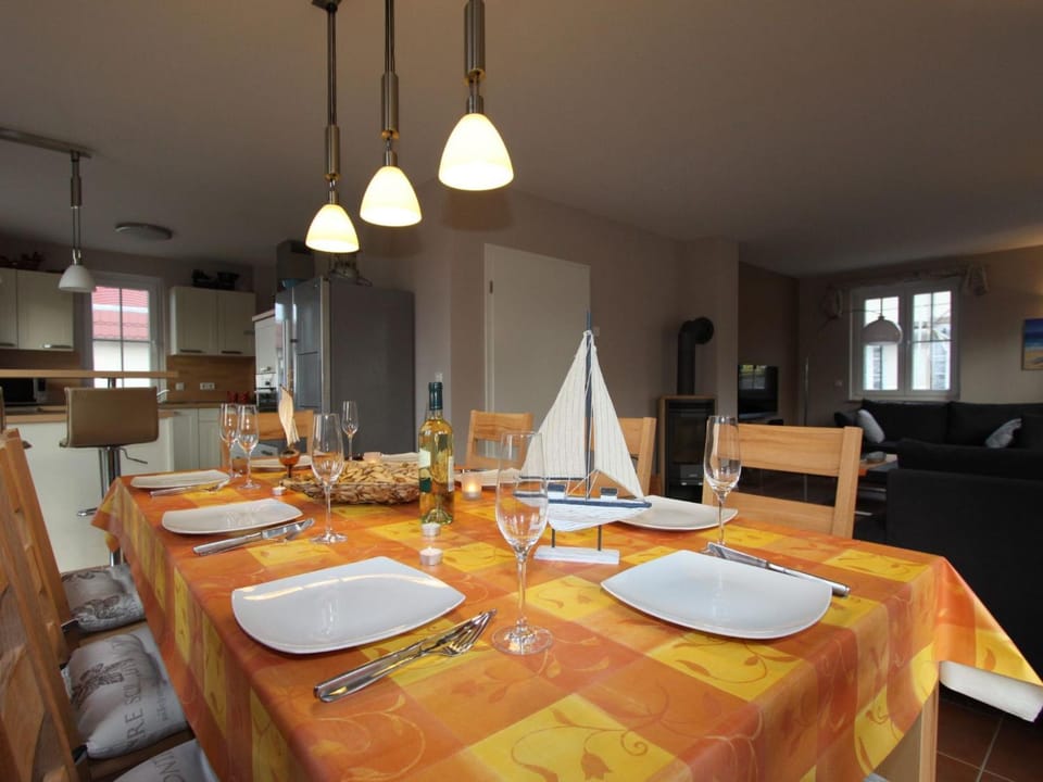 Holiday Home Kapitänshaus in Glowe by Interhome House in Glowe