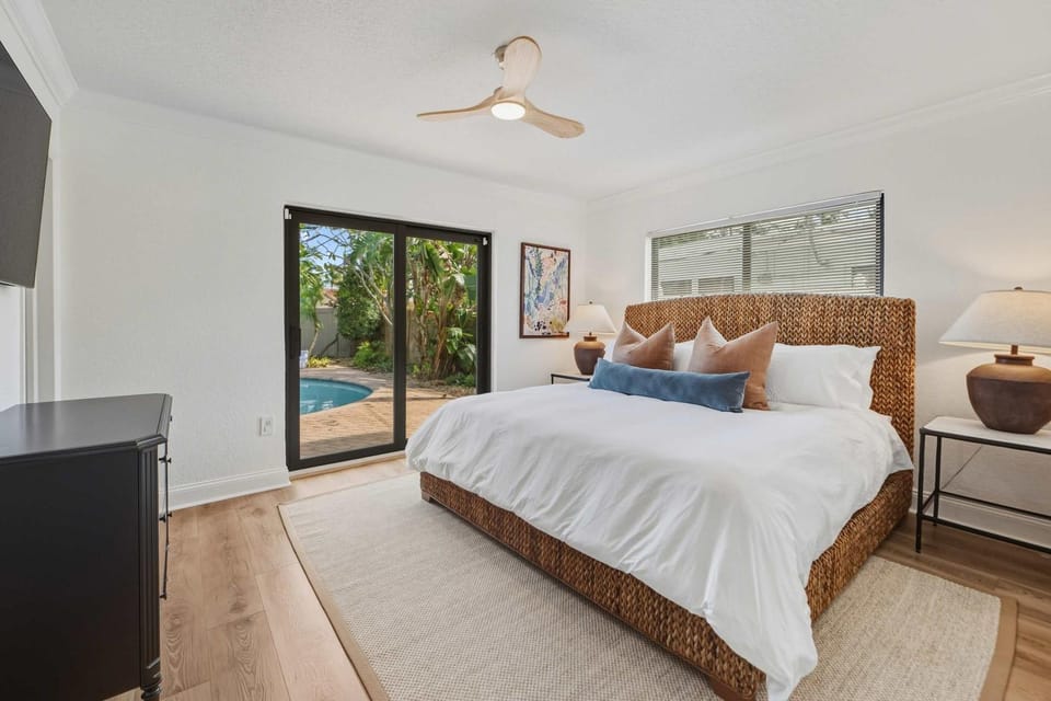 Stay At Lighthouse Point House in Lighthouse Point