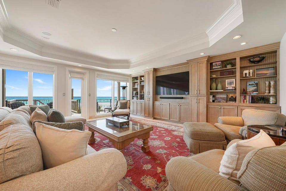 Bella Luna - Huge Beach Front Home with Ocean Views & Direct Beach Access House in Destin