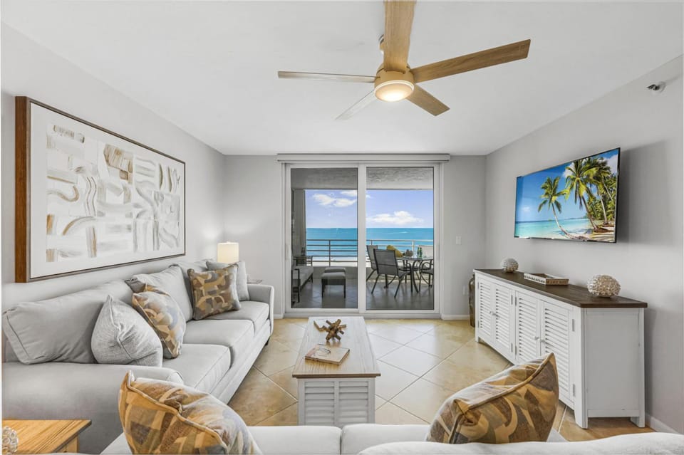 Somerset 412 House in Marco Island