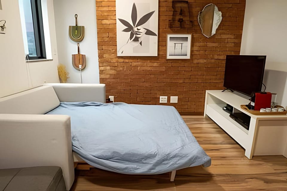 Mar503.15| Flat on the block of Leblon beach Apartment in Rio de Janeiro