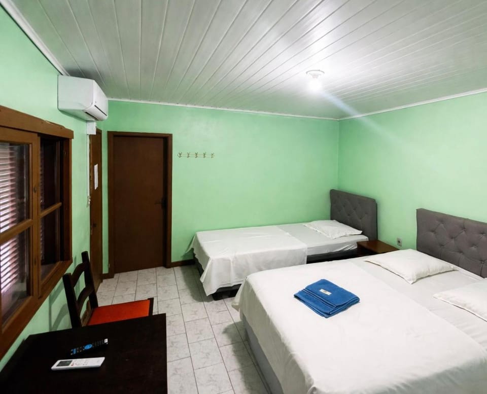 Hotel Pousada 5 de Abril Bed and Breakfast in State of Rio Grande do Sul