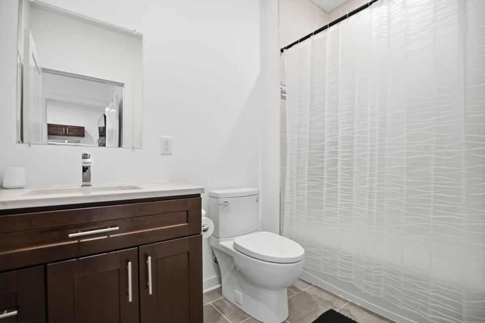 1BR1BA apartment in the Fairmount Square building Apartment in Philadelphia