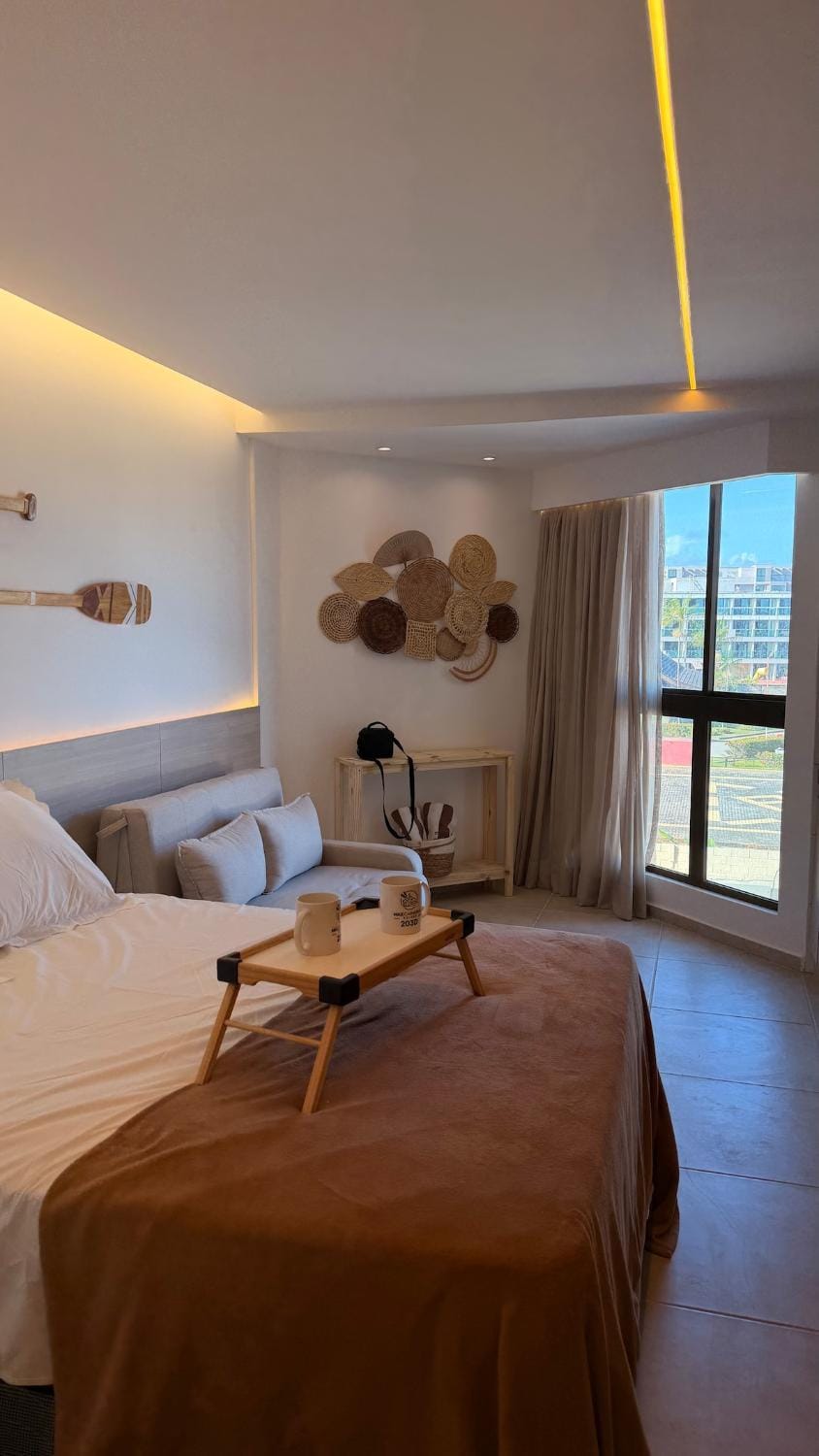 Bed, Living room, Photo of the whole room, Seating area, Bedroom