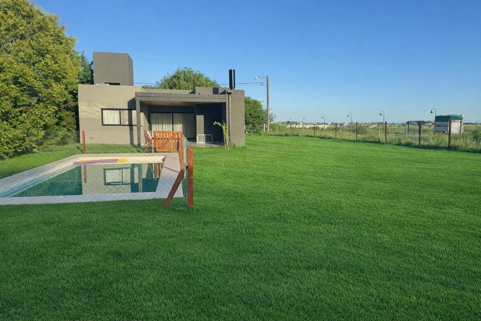 Casa con pileta en Funes House in Funes