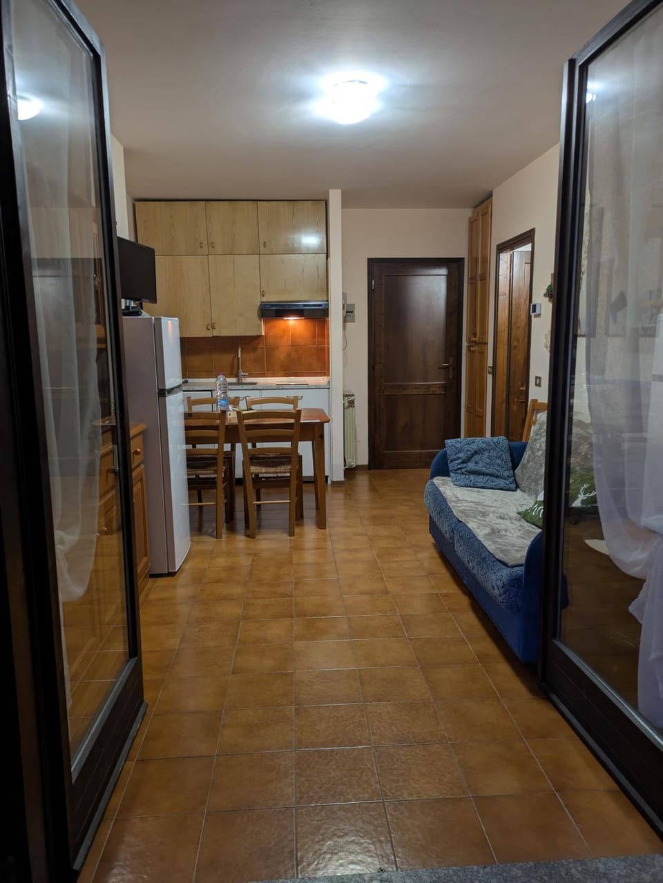 Living room, Dining area, kitchen