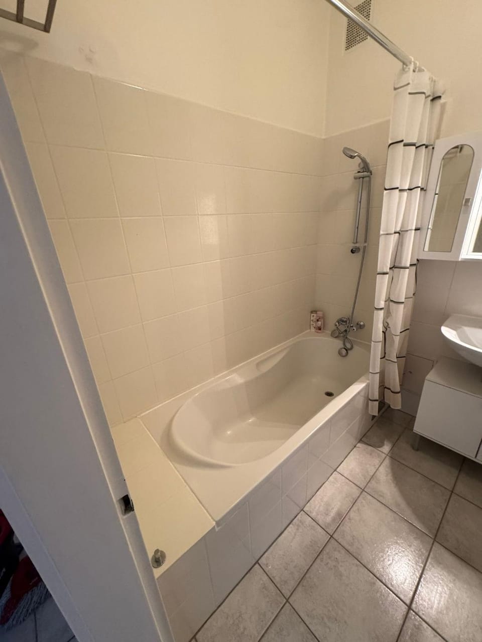 Premium Apartment near Park Apartment in Vienna