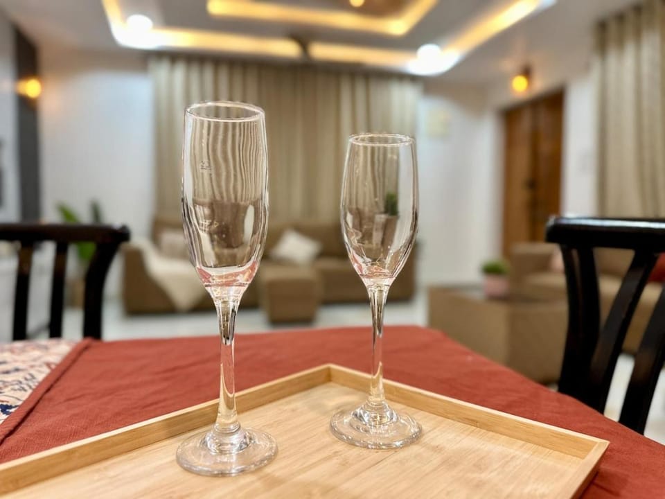 Food and drinks, Dining area