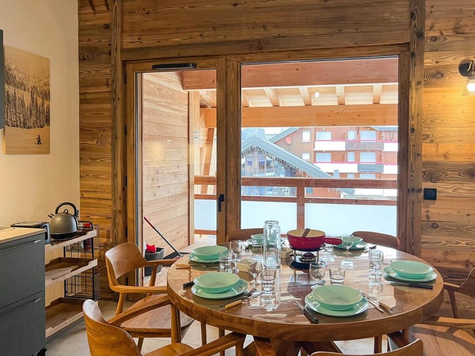 PRAZ DE LYS | OXALIS 201 · Centre station - A 100m des pistes | Duplex neuf 2 chambres - 6 personnes Apartment in Haute-Savoie