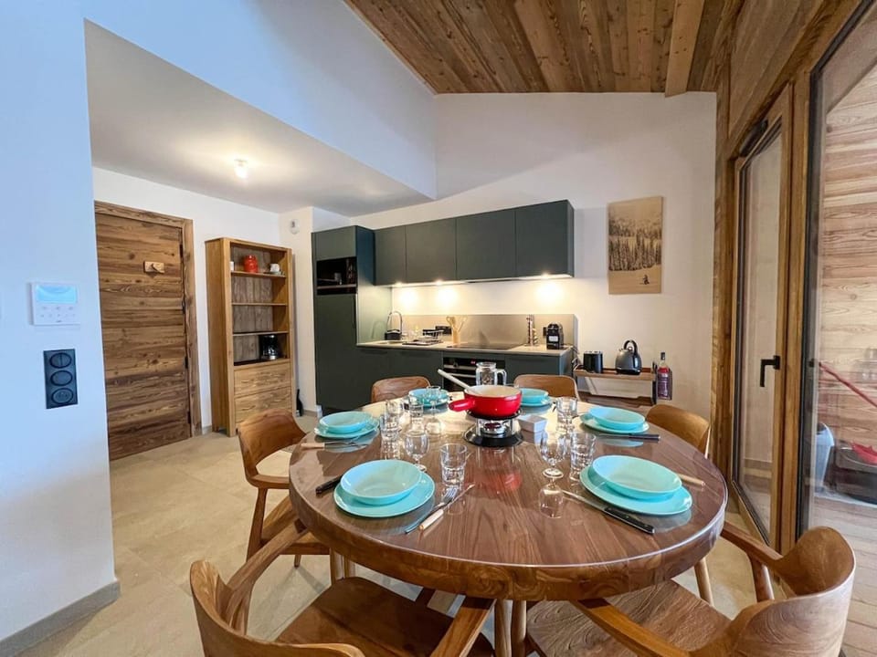 PRAZ DE LYS | OXALIS 201 · Centre station - A 100m des pistes | Duplex neuf 2 chambres - 6 personnes Apartment in Haute-Savoie