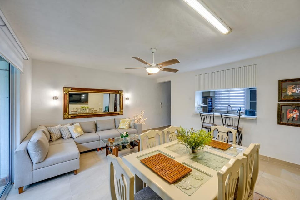 1 Block to Playa Los Tules, Pool Access! Lush Unit House in Puerto Vallarta