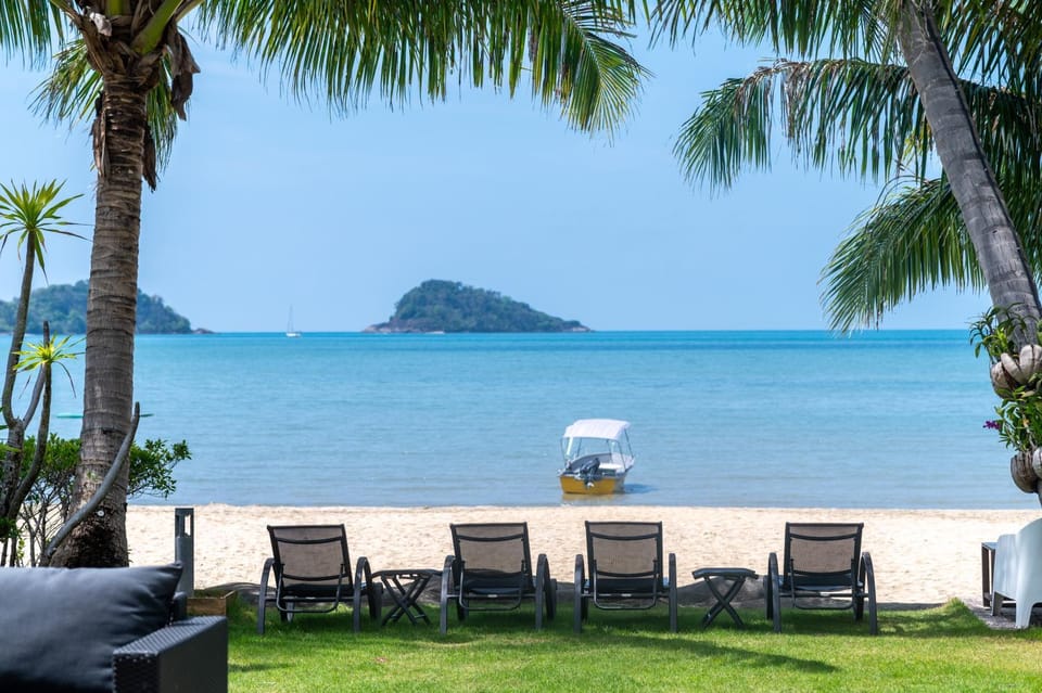 Natural landscape, Seating area, Beach, Mountain view, Sea view, sunbed