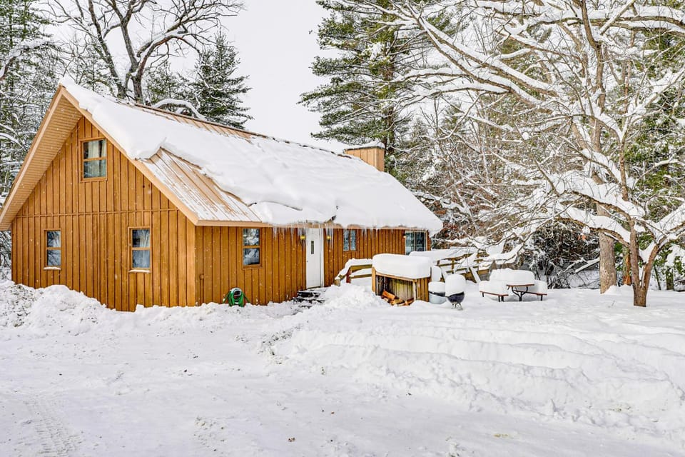 Pere Marquette Riverfront Cabin w/ Fishing Access Cabin in Michigan